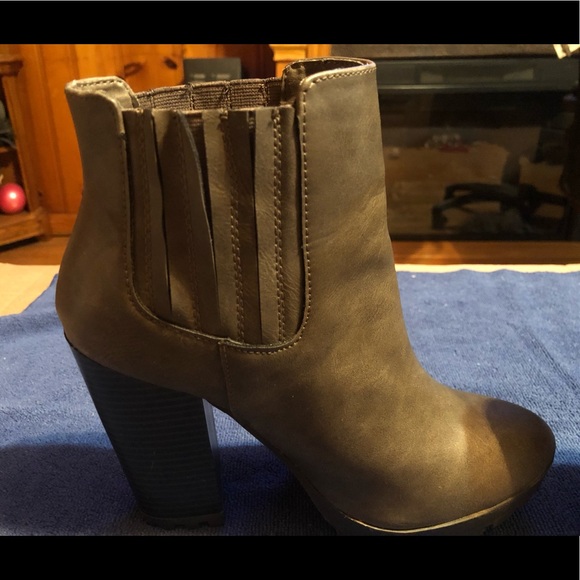 Candies Perkins Boots - Picture 9 of 12